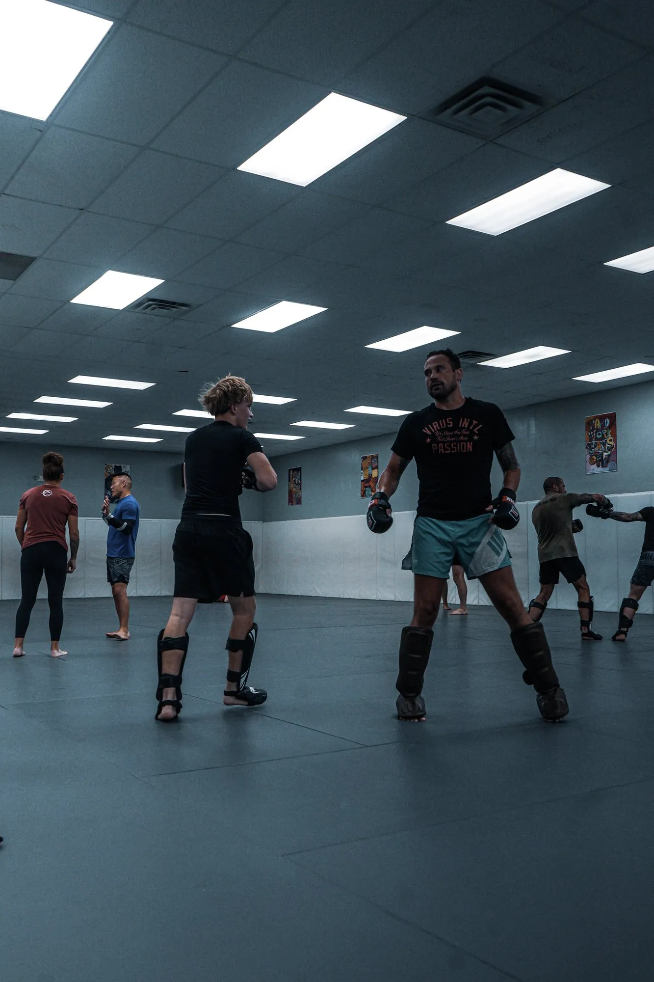 Striking class sparring across the Glory mats